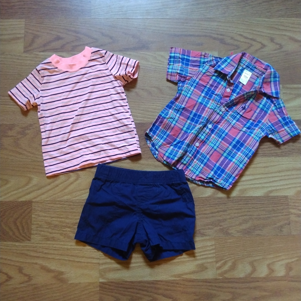 Carter's 12 month clothing bundle